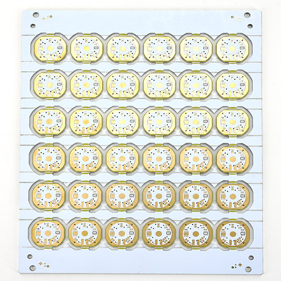 Pourquoi de nombreux PCB sont-ils de couleur verte ?